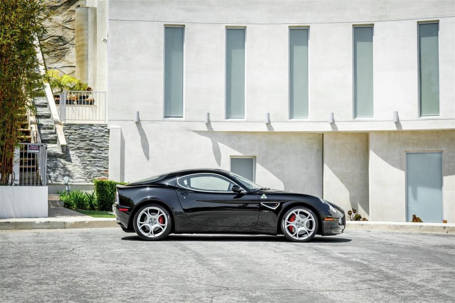  Alfa Romeo 8C Competizione 2008 года  (фото 20 из 143)